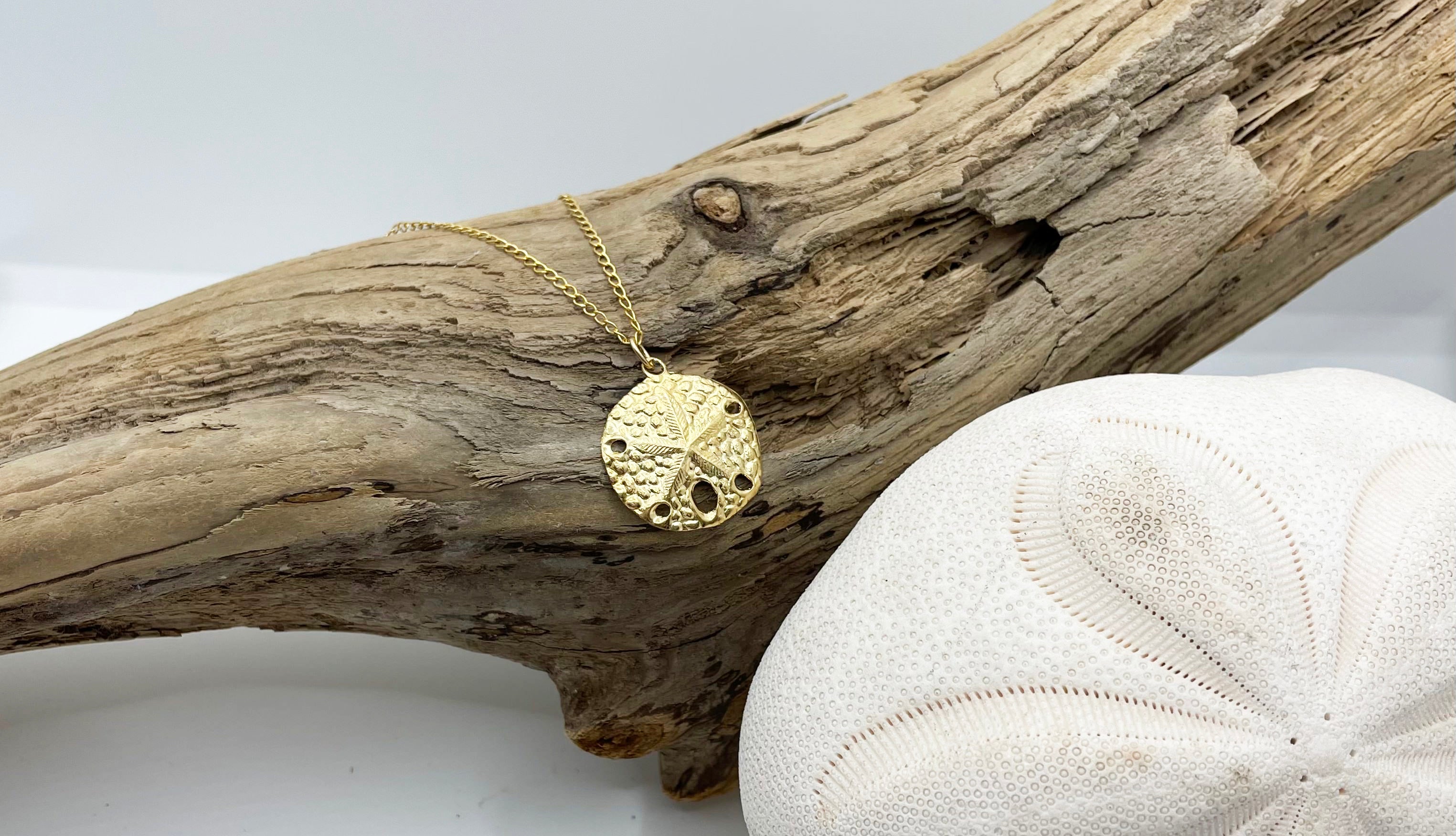 Sterling Silver and Yellow Gold Sand Dollar Pendant – Continental Jewelers,  Inc.